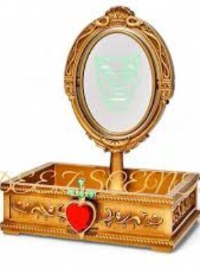 New - Bath & Body Works Disney Villains Evil Queen Mirrored Tray